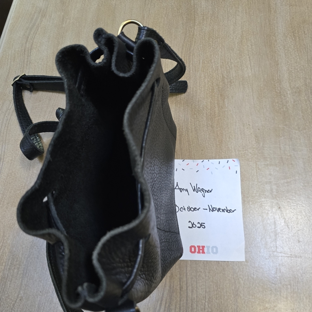 Black small bucket bag - Picture 3 of 3